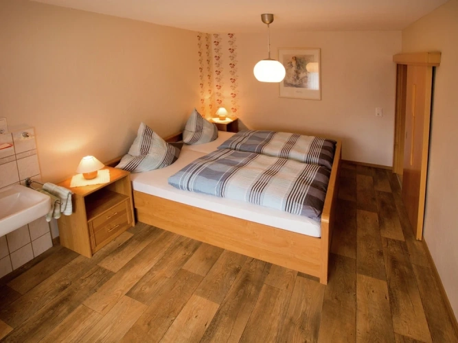 2 Bedrooms Classic Cottage