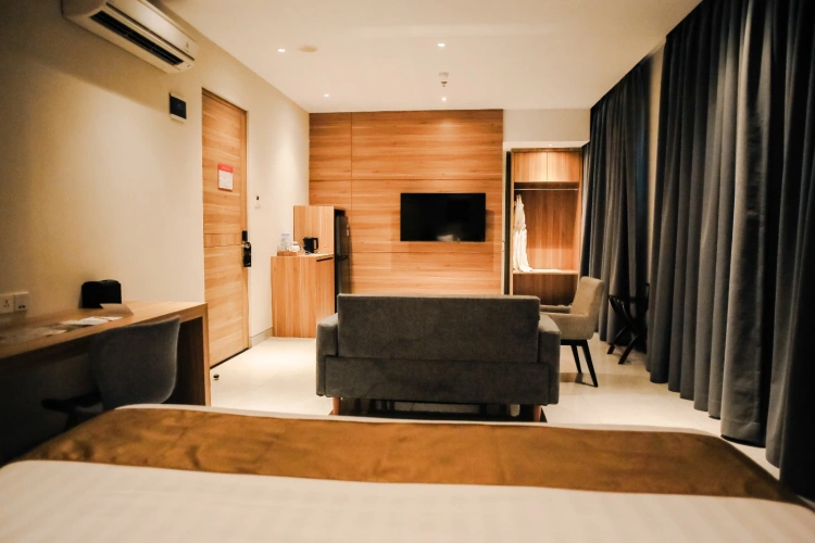 Quadruple Junior Suite