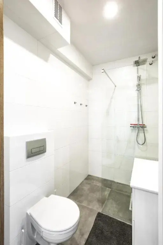 Apartament 8
