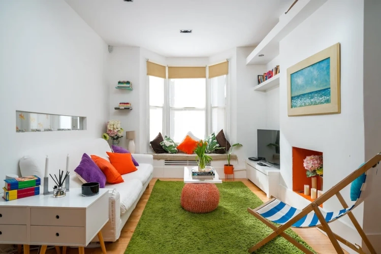 2 Bedrooms Apartment
