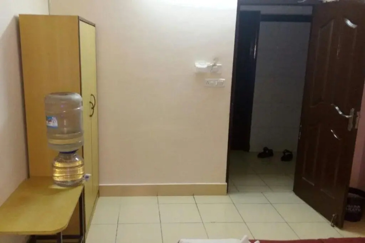 Hotel Sabharwal Inn