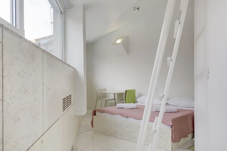 Design Hostel Goli & Bosi