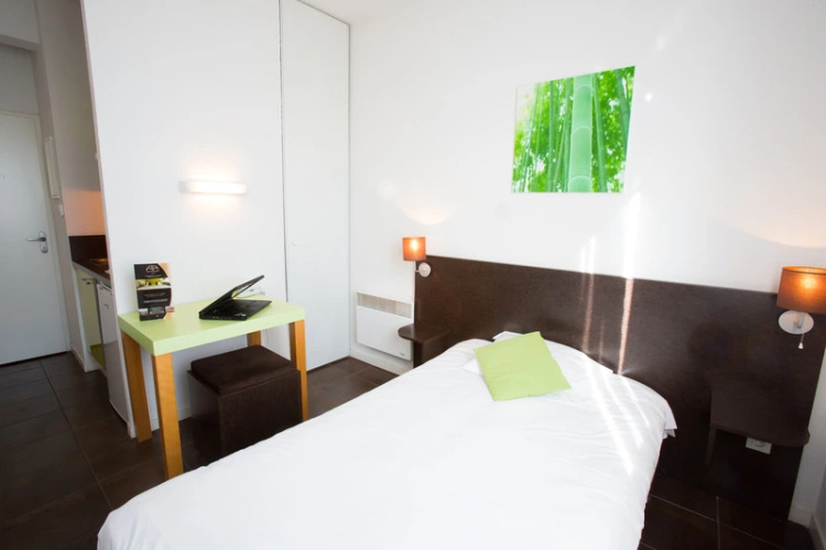 All Suites Bordeaux Lac