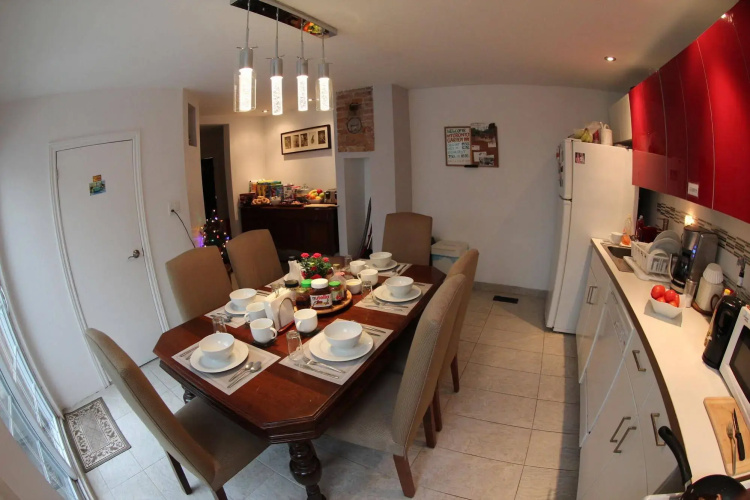 Toronto Garden Inn Bed and Breakfast