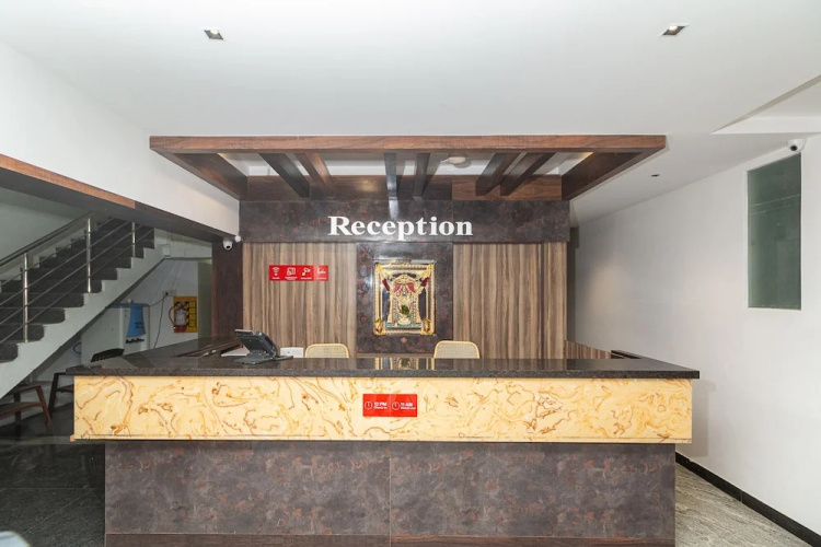 OYO 40877 Pvslodge