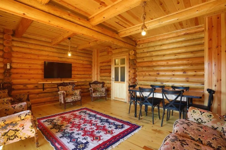 3 Bedrooms Villa