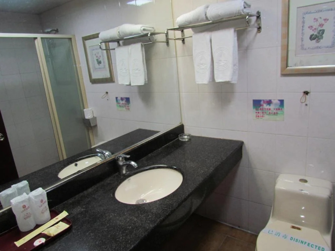 Canton Lucky Hotel