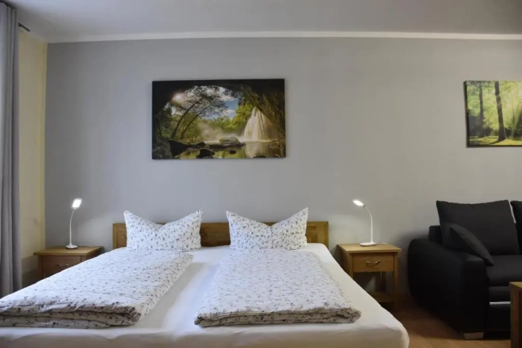 2 Bedrooms Apartment