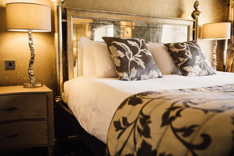 Manor House Hotel & Spa