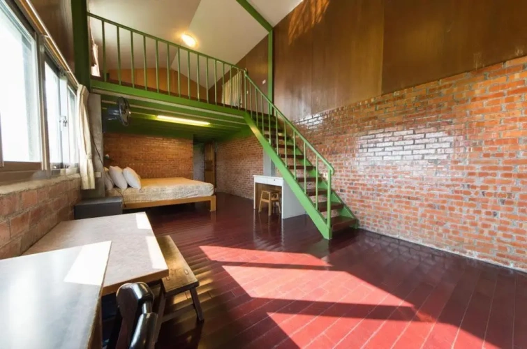 Deluxe Family Suite