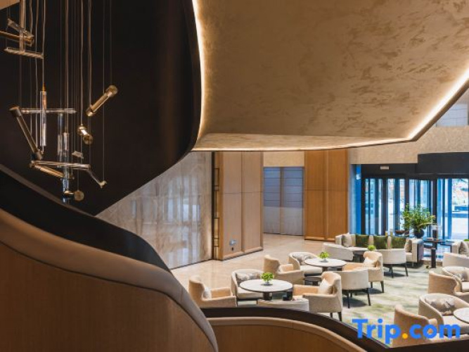New World Jinzhou Hotel