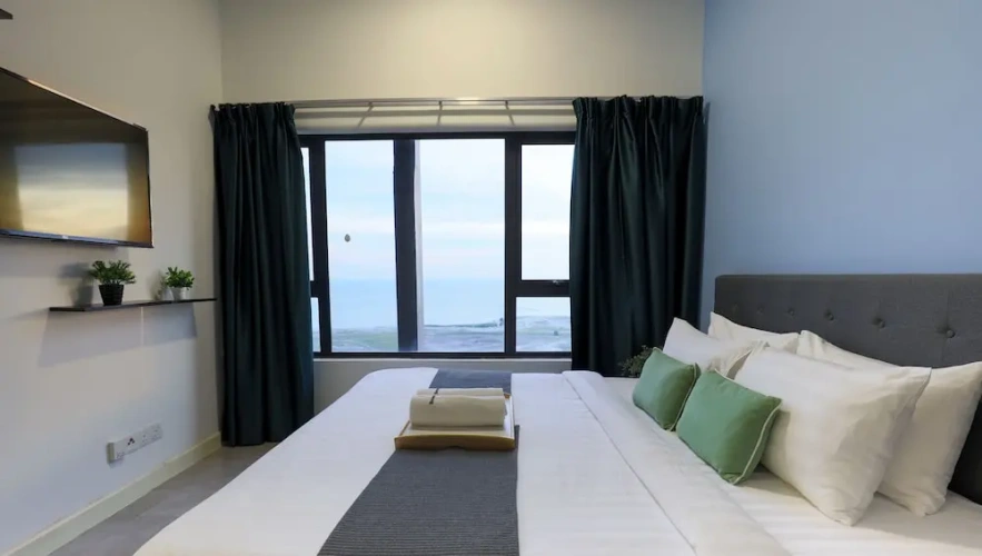 2 Bedrooms Apartment