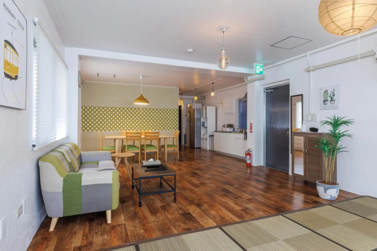 Okinawa Sora House - Hostel
