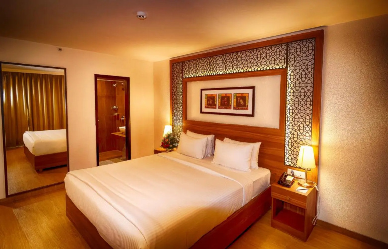 Incredible One Hotel