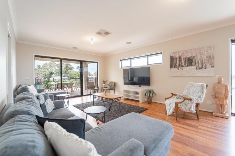 Standard Family room