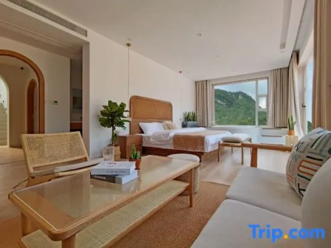 3 Bedrooms Standard room