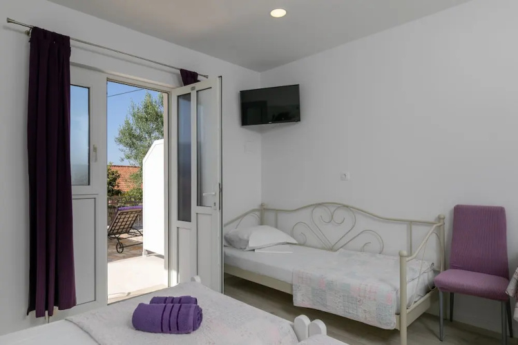 Apartments Karol & Mara