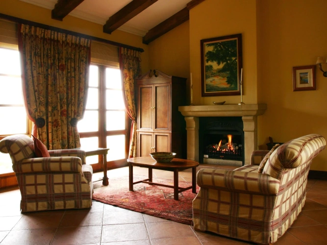 Suite with lake view