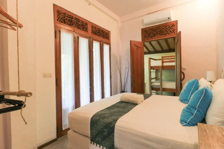 2 Bedrooms Double Villa