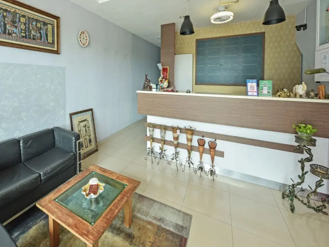 Hotel O M Three Hotel