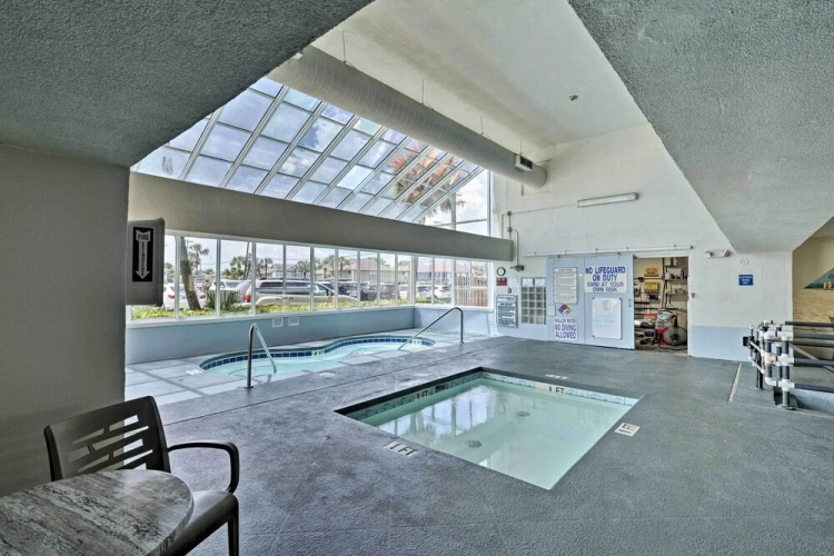 1 Bedroom Apartment with balcony