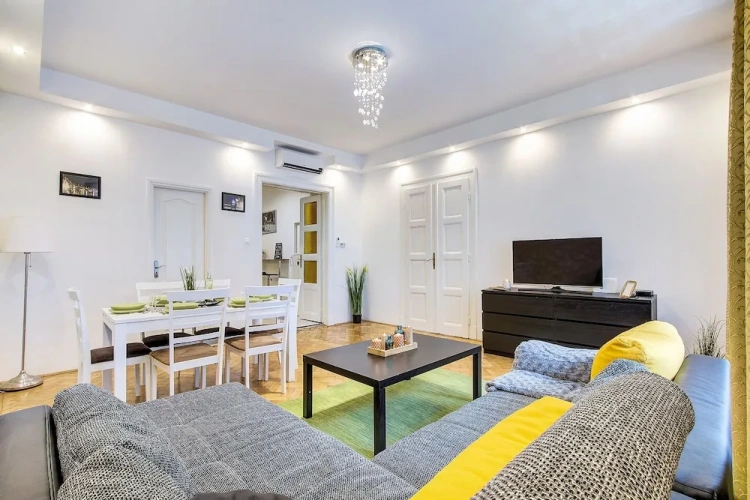 Classic Apartment
