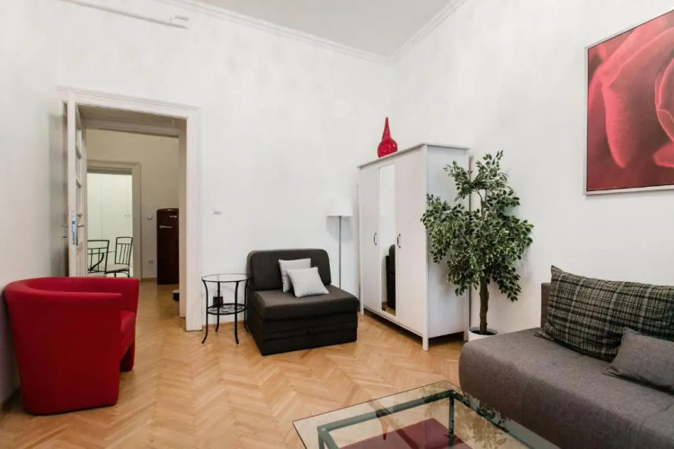 ND 18 Apartments