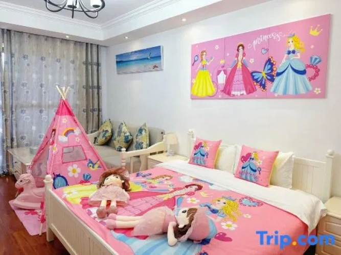 Deluxe Double Family room with lake view