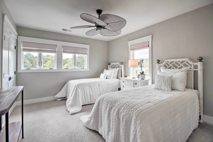 Pet-friendly Villa w/ Balcony in Bluffton!