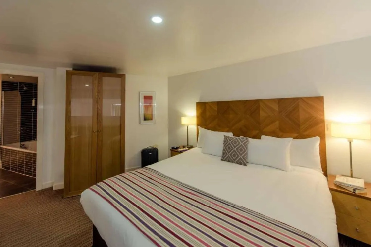 PREMIER SUITES Liverpool
