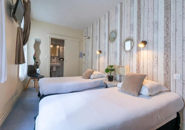 Superior Twin room