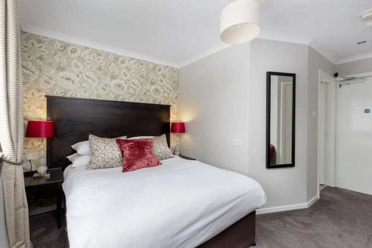 Standard Double room with garden view