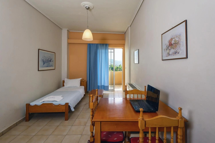 Hotel Fotini