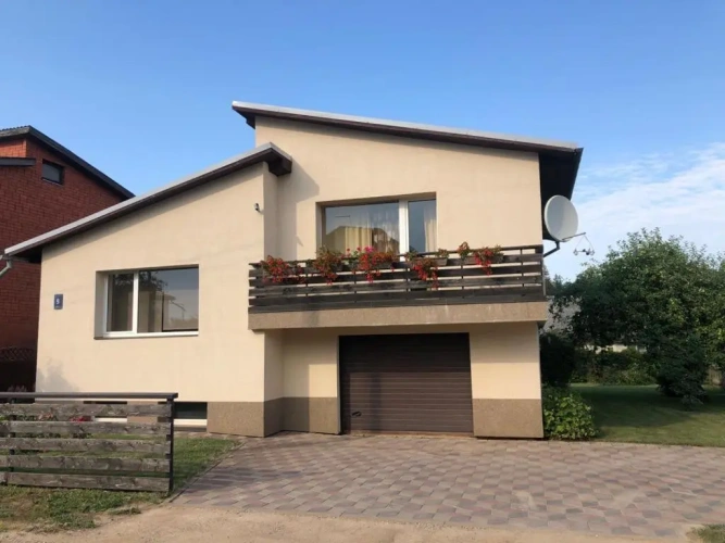 3 Bedrooms Cottage