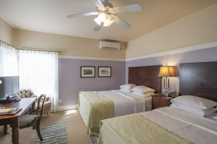 Beach Spa Bed and Breakfast