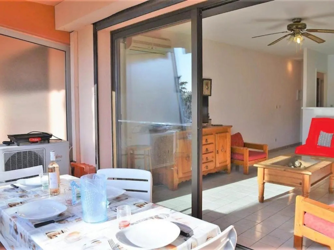 Appartement Le Lavandou, 2 pièces, 4 personnes - FR-1-251-218