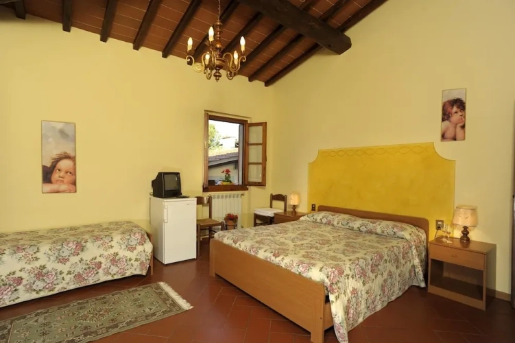Classic Triple room