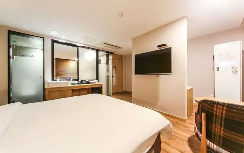 Gimhae Jangyu AM Hotel