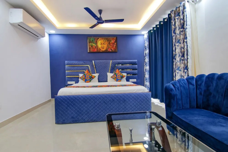 Fabhotel Satyam International