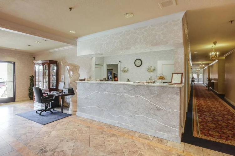 Carlyle Hotel