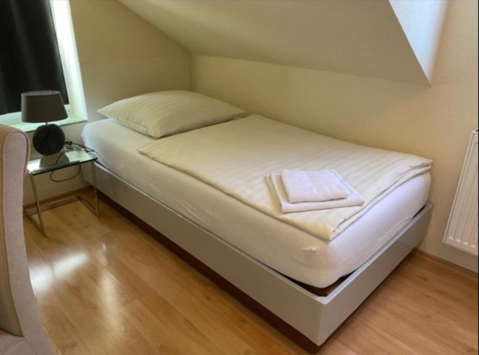 Standard Single room