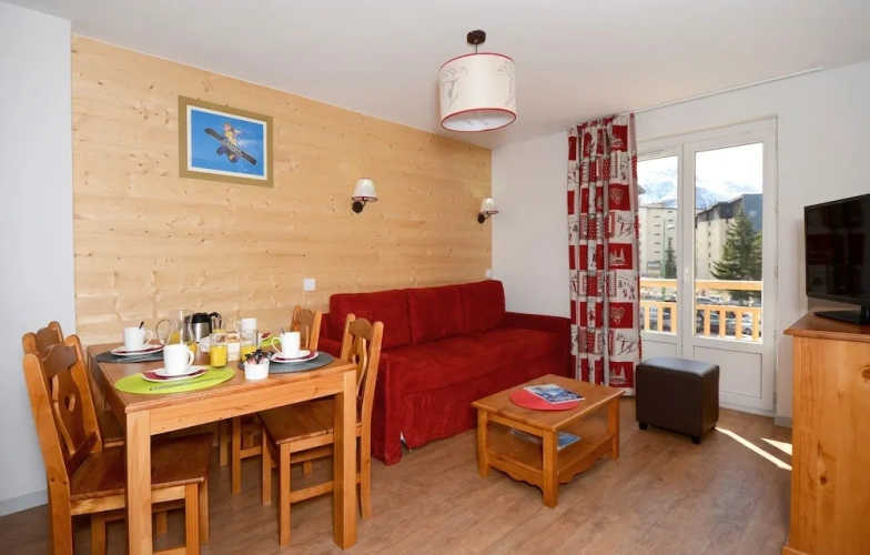 2 Bedrooms Family Apartment