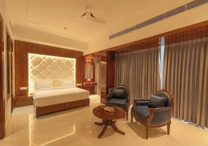 Gajraula Sukhdev Dhaba & Resort