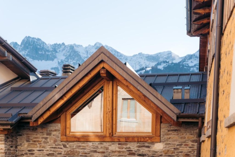 Standard Triple room with mountain view