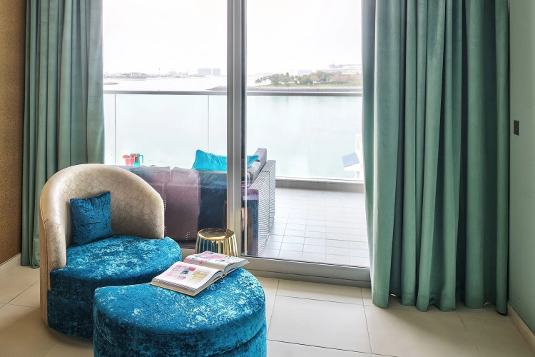 Luxury Staycation - Azure Residences
