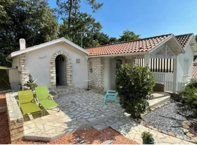 Adorable petite maison à 400m de la mer