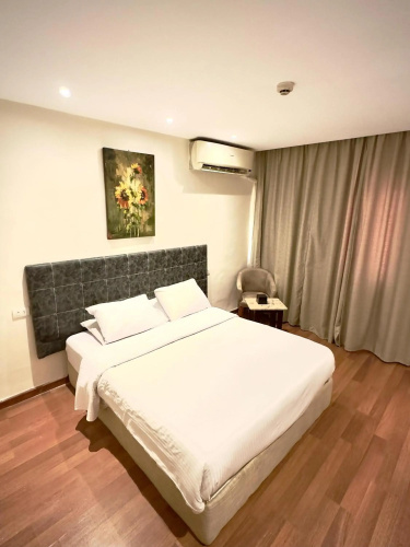Royal Marshal Hotel