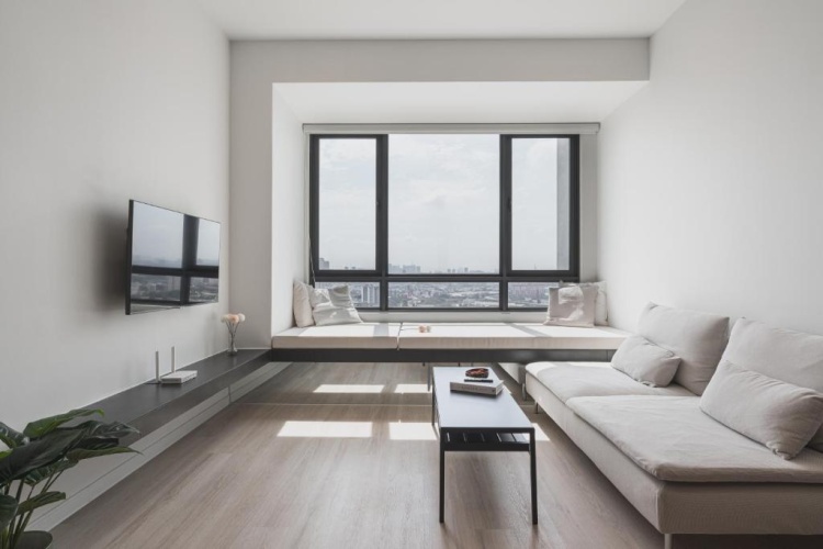 2 Bedrooms Apartment