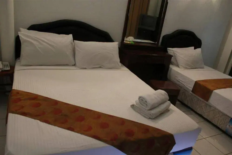 Habiba Suites