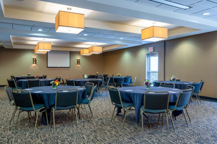 Wyndham Noblesville photo 19